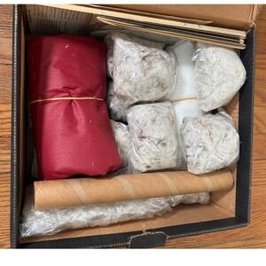 Vintage 70s Unused Altra Kit‎ Ladies Down Robe Sewing Kit Size 6-8 Cranberry